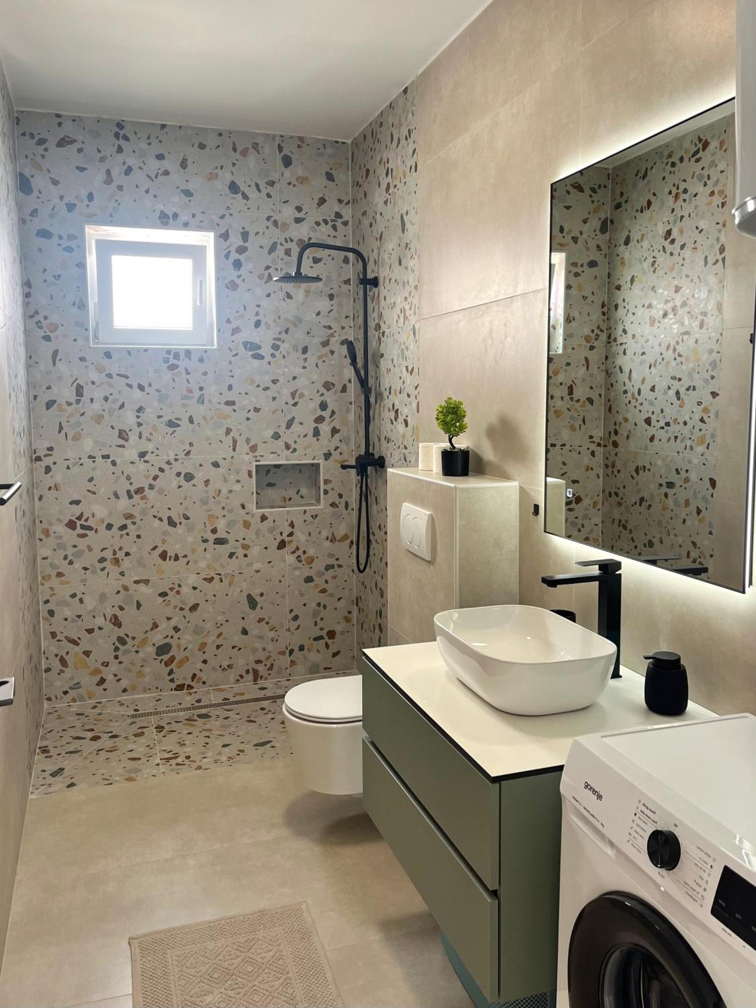 New Ana Apartmán